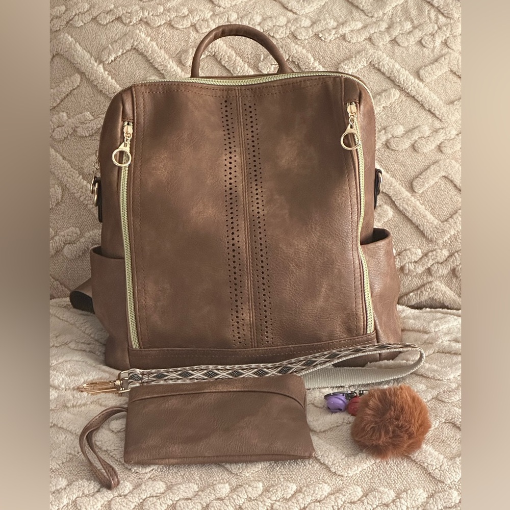 Luxurious Brown Leather Convertible Backpack Tote Crossbody NEW Gold Accents